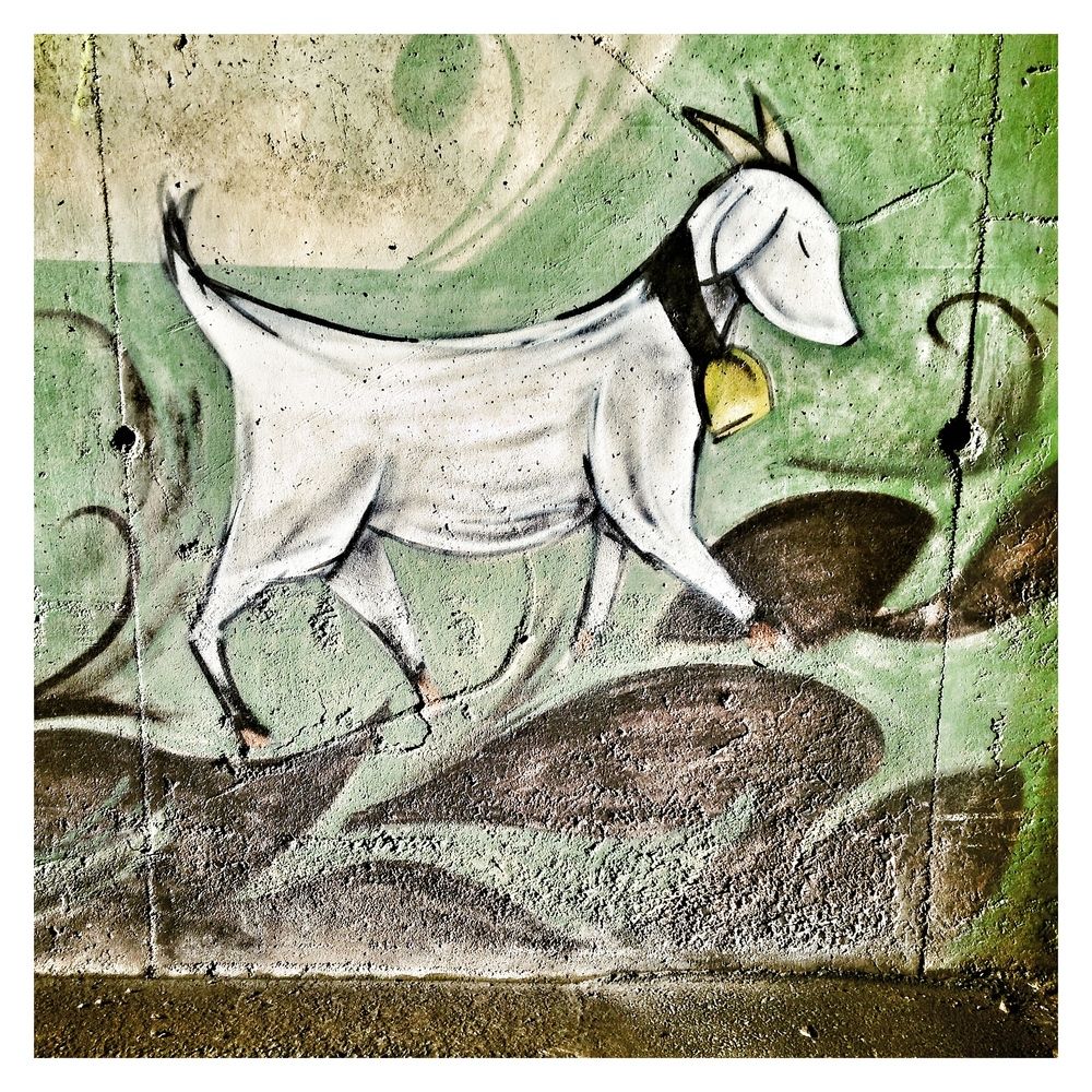 Painting on entrance to Vaujany