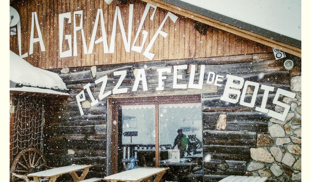 La Grange - best pizza on the mountain